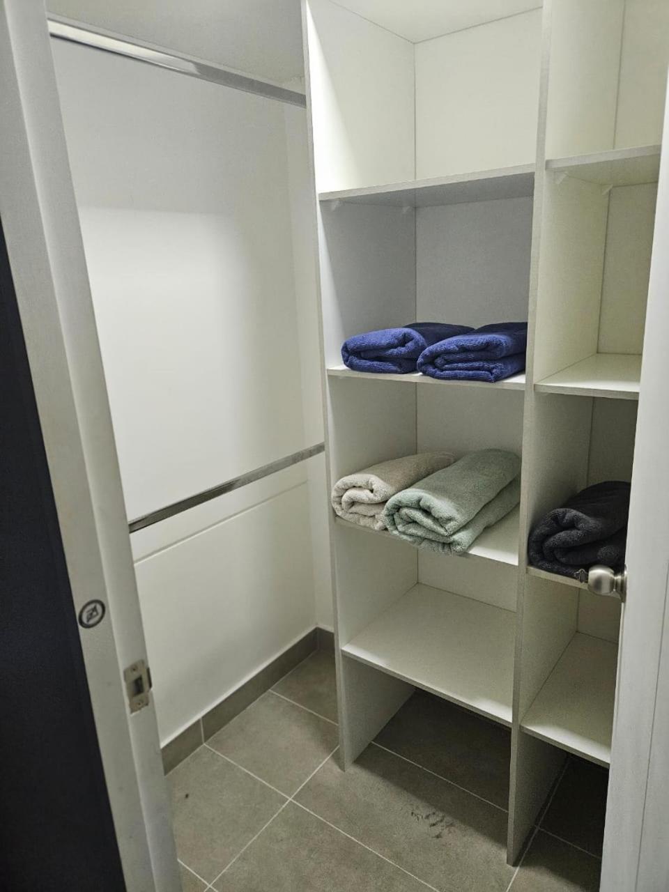 Deptos Epicentro Apartamento *